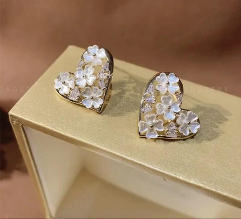 Heart Shape Earrings Pair