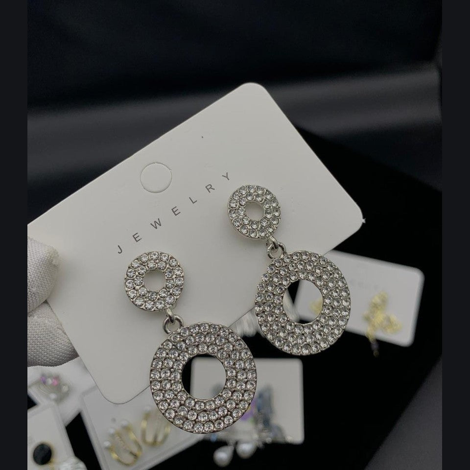 Good Quality Beautiful Earrings Round Shape