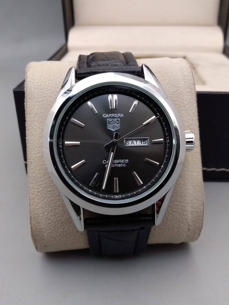 TAGHEUER CARERA CALIBRE 5 STRAP WATCH