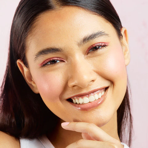 Revolution Mousse Blusher Squeeze Me Soft Pink