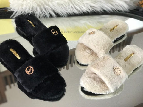 MK Fur Slipper Extra Soft ( with brand box)